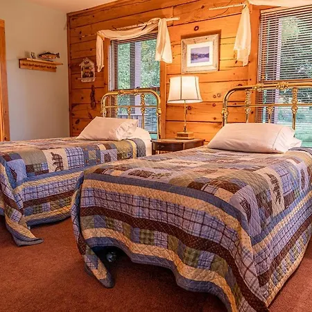 Point Au Roche Lodge Plattsburgh Esterno foto